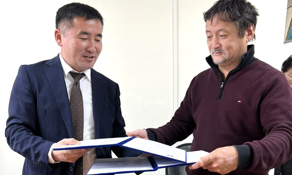 МУИС-ИЙН ОЙН ХҮРЭЭЛЭНТЭЙ ХАМТРАН АЖИЛЛАХ САНАМЖ БИЧИГ ҮЗЭГЛЭЛЭЭ